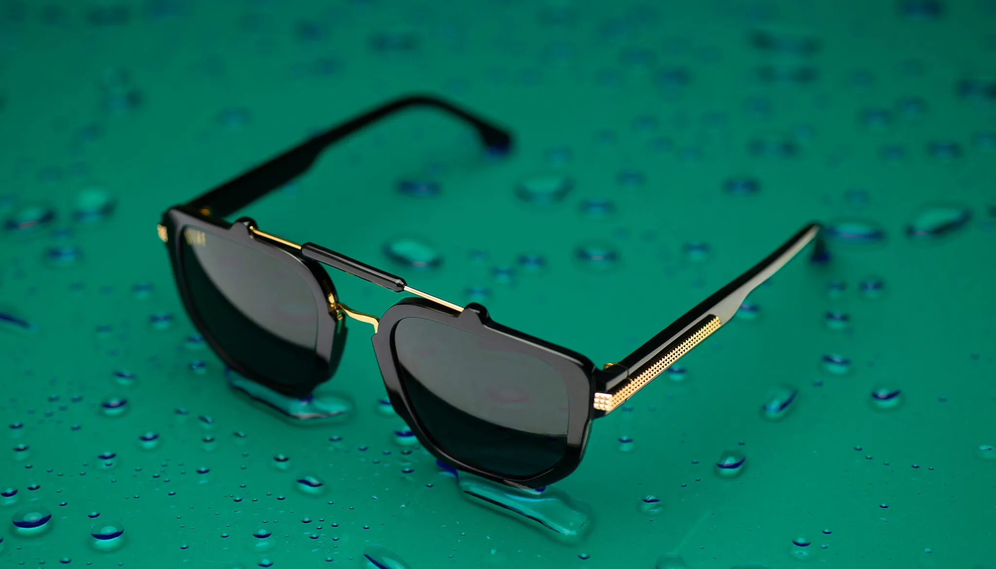 9FIVE Lawrence Black & 24K Gold Sunglasses
