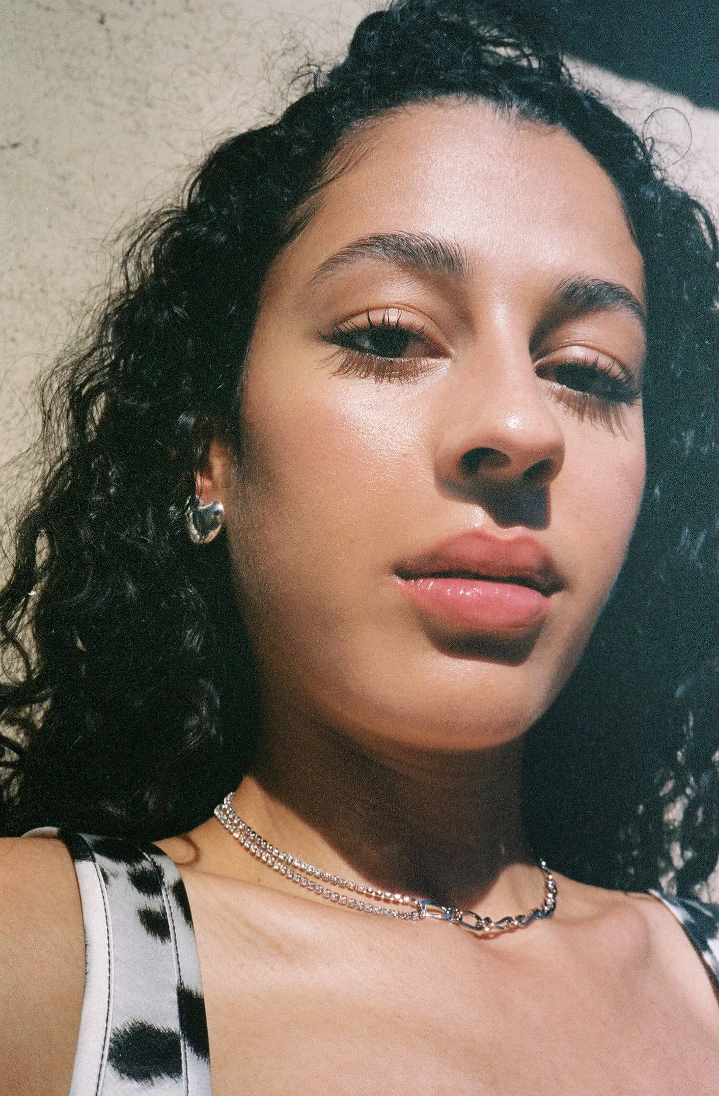 Roxy Choker