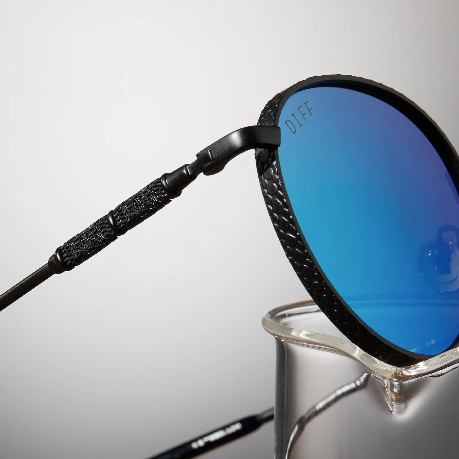 SNAPE™️ - MATTE BLACK METAL   GREEN MIRROR SUNGLASSES